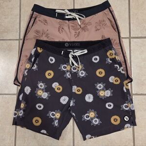 Vuori Cruise Boardshorts Bundle Size 34